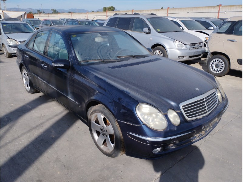 mercedes-benz clase e (w211) berlina del año 2007