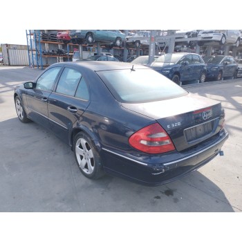 mercedes-benz clase e (w211) berlina del año 2007