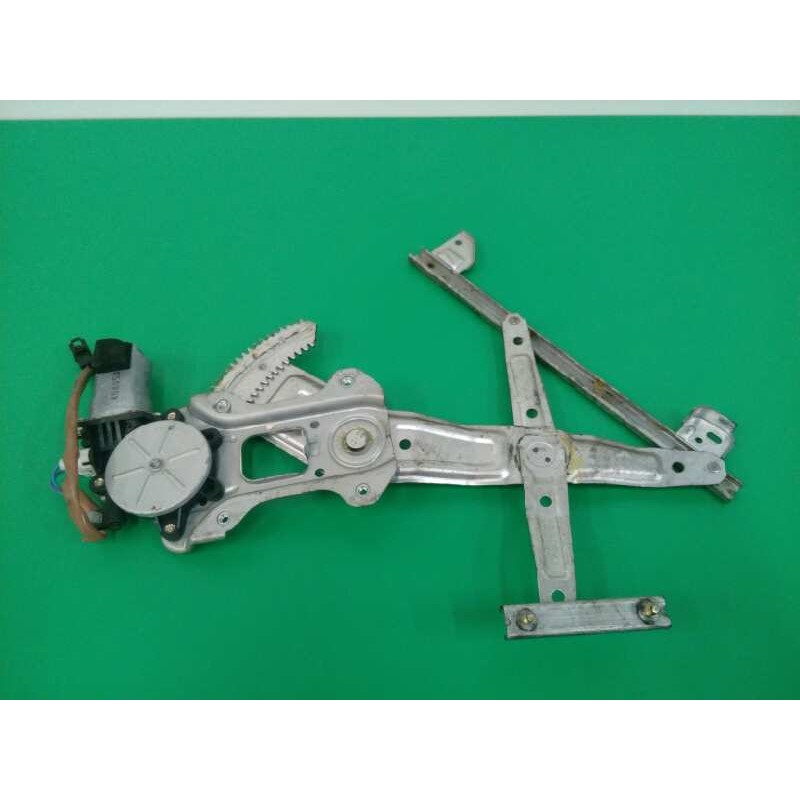 Recambio de elevalunas trasero derecho para subaru impreza g11 (gd/gg) 2.0 gx sedán referencia OEM IAM 62188FE000  