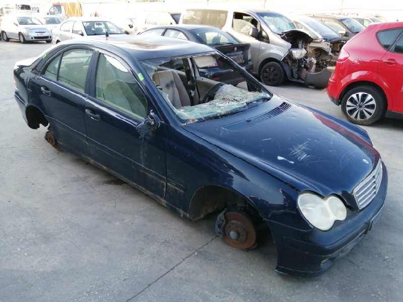 MERCEDES-BENZ CLASE C (W203) BERLINA