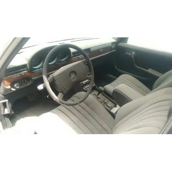 mercedes-benz clase s (w116) del año 1976