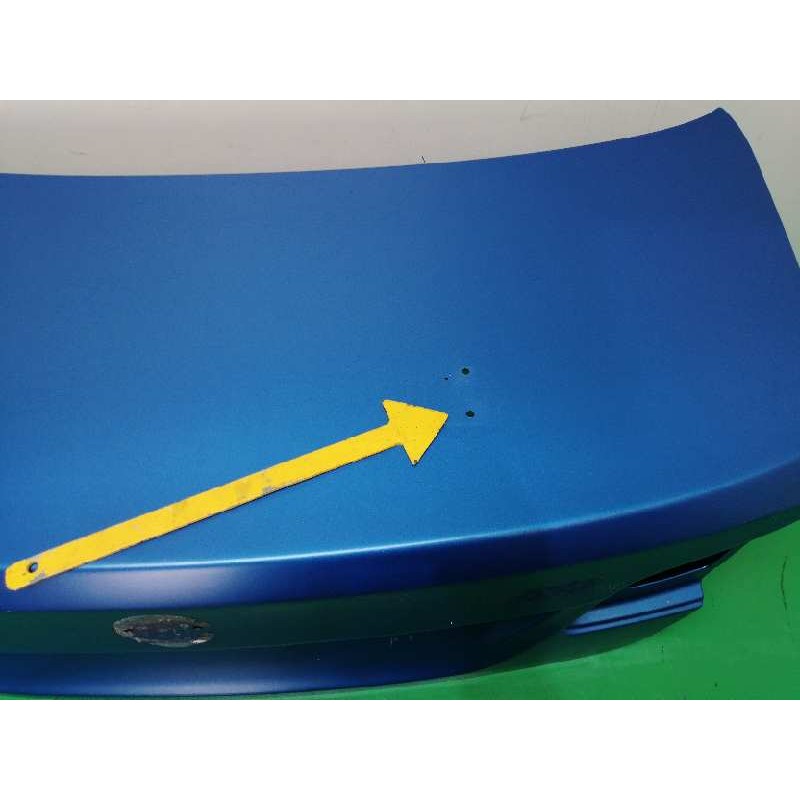 TAPA MALETERO NECESITA REPARACION