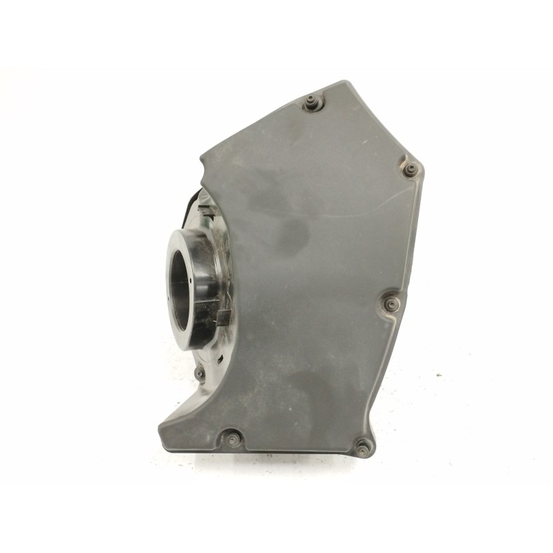 Recambio de filtro aire para audi a4 avant (8w5) 2.0 16v tdi referencia OEM IAM 8W0133835P  