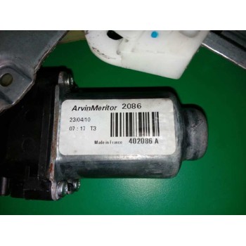 Recambio de elevalunas delantero derecho para renault kangoo (f/kc0) authentique referencia OEM IAM FUNDA 807209565R 