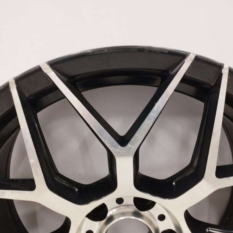 LLANTA 17X7 5J ET35 5H X5110