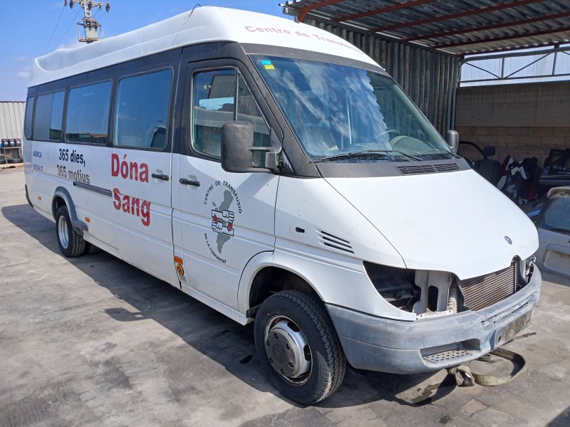 mercedes-benz sprinter 02.00  caja cerrada, techo elevado del año 2001