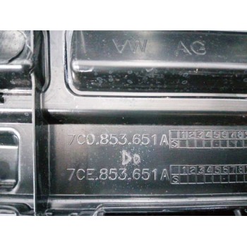 Recambio de rejilla delantera para volkswagen crafter kasten (sy) referencia OEM IAM 7C0853651A SOPORTE ROTO 