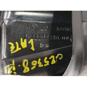 Recambio de soporte / guia puerta corredera para peugeot rifter 1.5 blue-hdi fap referencia OEM IAM 9833303280 CENTRAL IZQUIERDA