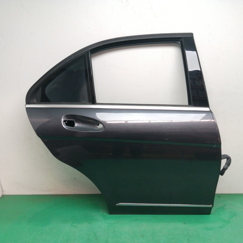 Recambio de puerta trasera derecha para mercedes-benz clase c (w204) lim. 2.1 cdi cat referencia OEM IAM A2047302200 OBSERVAR FO