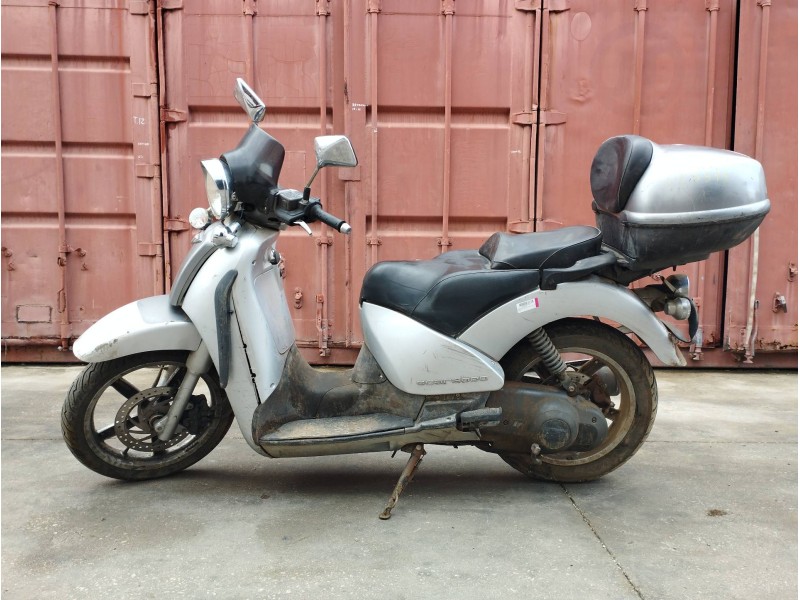 APRILIA SCARABEO
