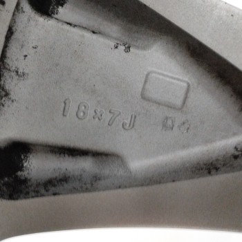 Recambio de llanta para lexus rx 3.3 v6 24v cat referencia OEM IAM 4261A48020 18X7J ET35 5H X5115