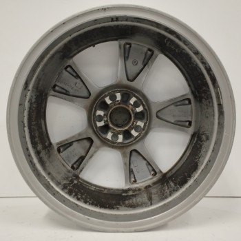 Recambio de llanta para lexus rx 3.3 v6 24v cat referencia OEM IAM 4261A48020 18X7J ET35 5H X5115