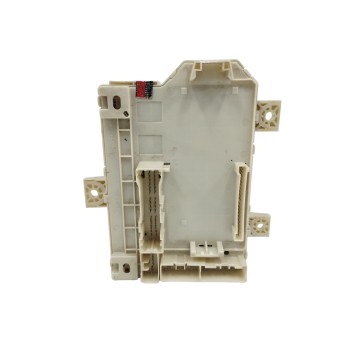 Recambio de caja reles / fusibles para smart forfour 1.1 cat referencia OEM IAM MN902449  