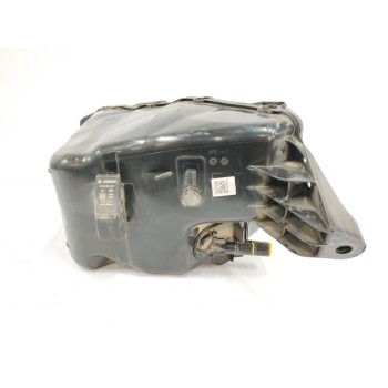 Recambio de deposito adblue para volkswagen caddy furgón/kombi 2.0 tdi referencia OEM IAM 5R3131877C 5Q0131959E 0444040022
