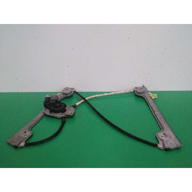 Recambio de elevalunas delantero derecho para peugeot 1007 sporty referencia OEM IAM FUNDA 9222Q8 3 PUERTAS 