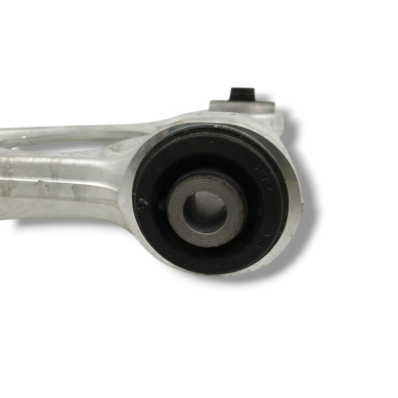 BRAZO SUSPENSION INFERIOR DELANTERO DERECHO