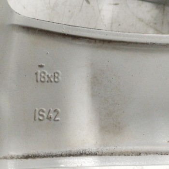 Recambio de llanta para opel insignia berlina 2.0 16v cdti referencia OEM IAM 13313832 18X8 IS42 5H 5X120