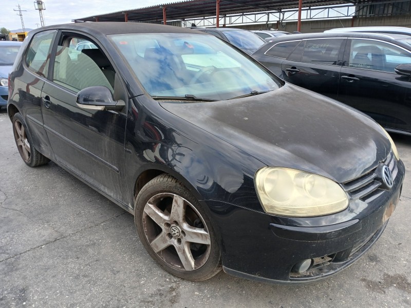 VOLKSWAGEN GOLF V BERLINA (1K1)