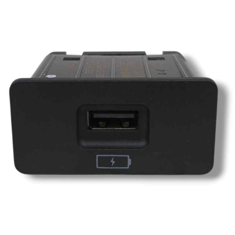 Recambio de modulo electronico para omoda 5 1.6 tgdi referencia OEM IAM 703000140AA PUERTO USB 