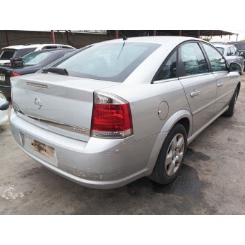 opel vectra c berlina del año 2006