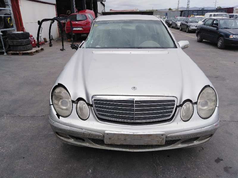 MERCEDES-BENZ CLASE E (W211) BERLINA