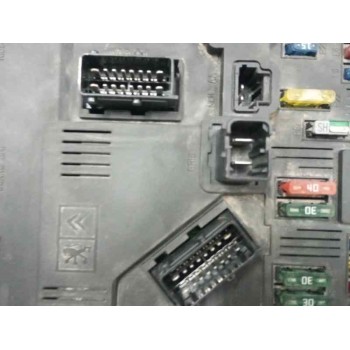 Recambio de caja reles / fusibles para peugeot partner (s2) 1.9 diesel referencia OEM IAM 9649627780  
