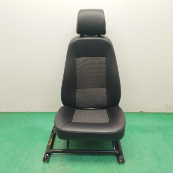 ASIENTO DELANTERO DERECHO 