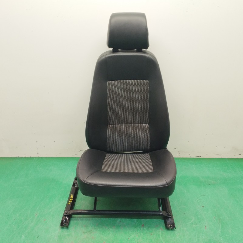 Recambio de asiento delantero derecho para aixam s8 sv/42/sf referencia OEM IAM   