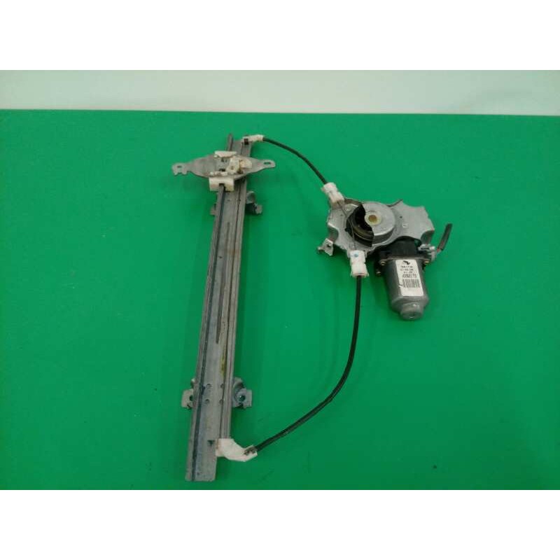 Recambio de elevalunas delantero izquierdo para nissan primera berlina (p11) comfort referencia OEM IAM FUNDA 807019F500 