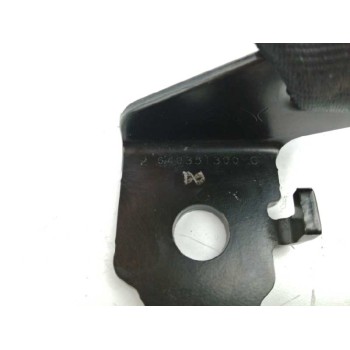 Recambio de enganche cinturon izquierdo para opel corsa f 1.2 referencia OEM IAM 6403047ETD TRASERO 640351300C