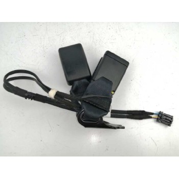 Recambio de enganche cinturon derecho para opel corsa f 1.2 referencia OEM IAM 6403040ETE TRASERO DOBLE 640351200C