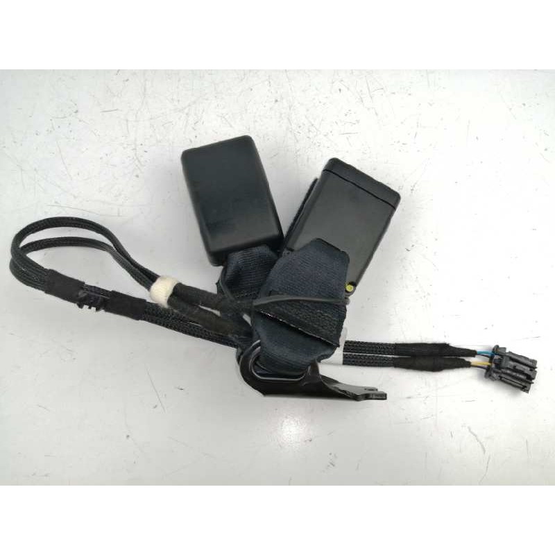 ENGANCHE CINTURON TRASERO CENTRAL TRASERO DOBLE 640351200C