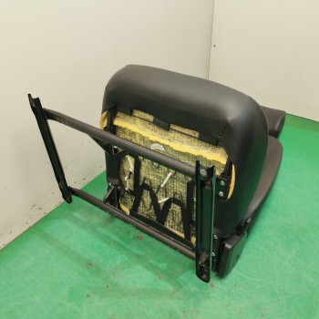 Recambio de asiento delantero derecho para aixam s8 sv/42/sf referencia OEM IAM   