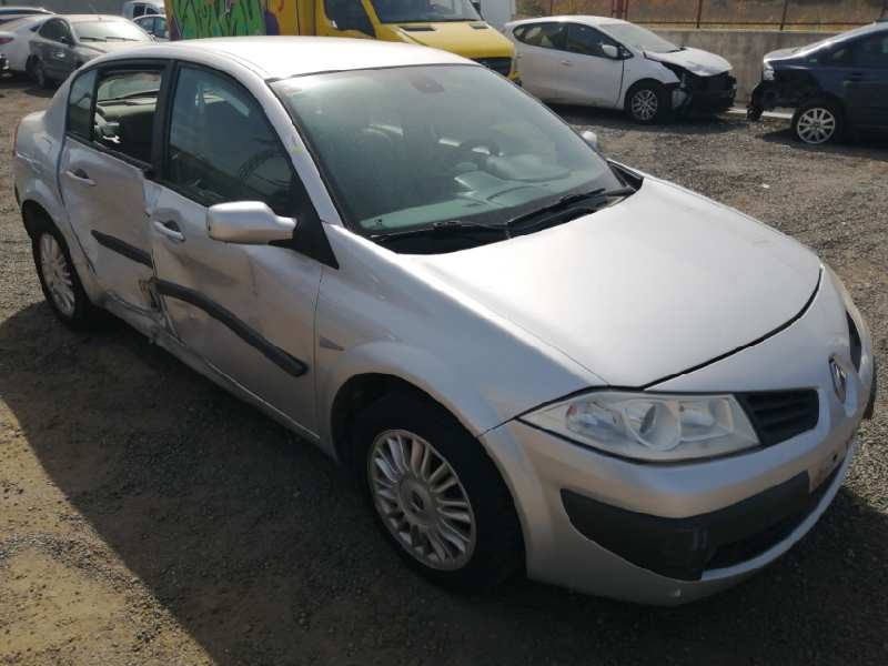 RENAULT MEGANE II CLASSIC BERLINA