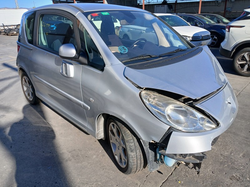 PEUGEOT 1007