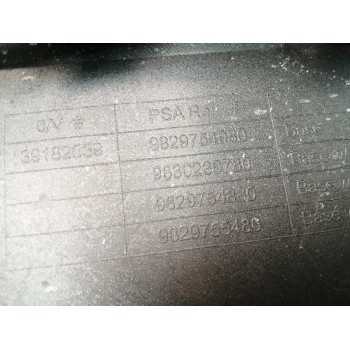 Recambio de paragolpes trasero para opel corsa f 1.2 referencia OEM IAM 564682821 OBSERVAR FOTOS 9829754980
