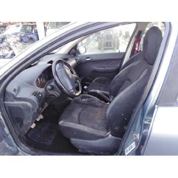 peugeot 206 berlina del año 2006