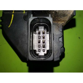 Recambio de cerradura puerta trasera izquierda para opel astra j sports tourer excellence referencia OEM IAM 13579557  