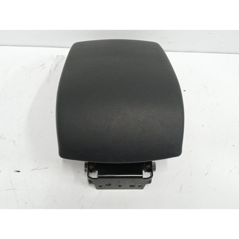 Recambio de apoyabrazos central para ford mondeo iv (ba7) 2.0 tdci referencia OEM IAM 9M21R044C82A  