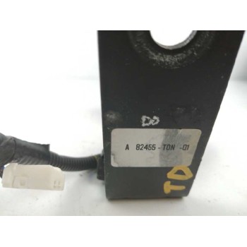 Recambio de enganche cinturon central para honda cr-v 1.6 dtec cat referencia OEM IAM 82455TON01 DERECHO 620637900B