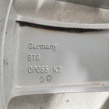 Recambio de llanta para opel insignia berlina 2.0 16v cdti referencia OEM IAM 13313832 18X8 IS42 5H 5X120