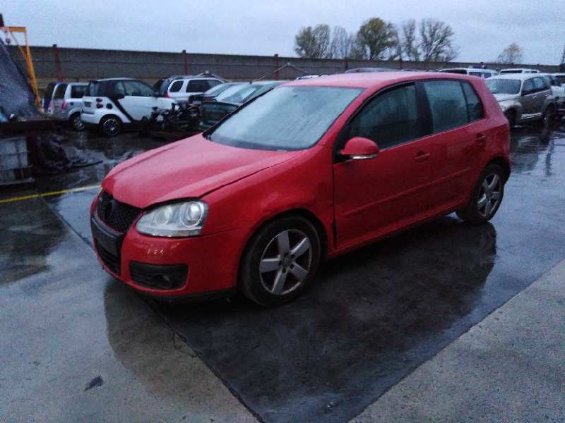 VOLKSWAGEN GOLF V BERLINA (1K1)