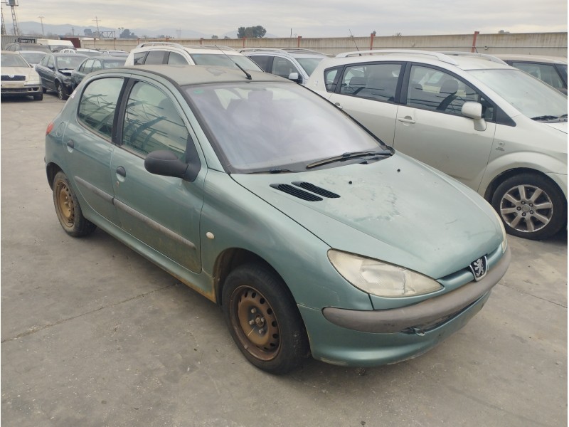 PEUGEOT 206 BERLINA