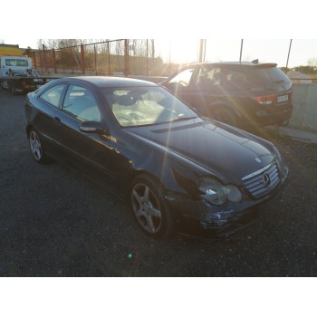 mercedes-benz clase c (w203) sportcoupe del año 2002