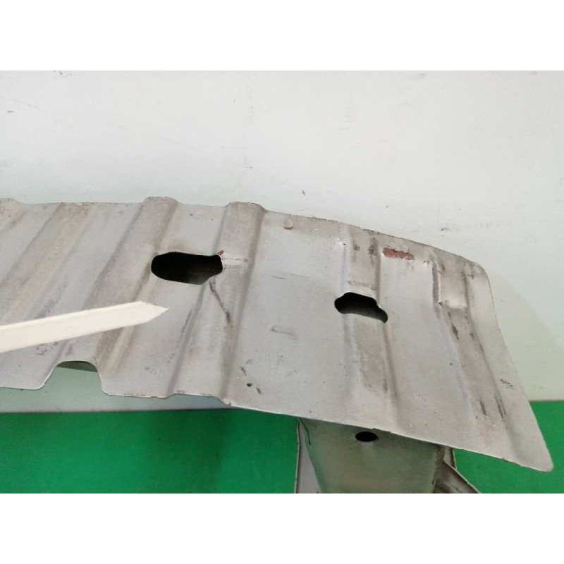 REFUERZO PARAGOLPES DELANTERO