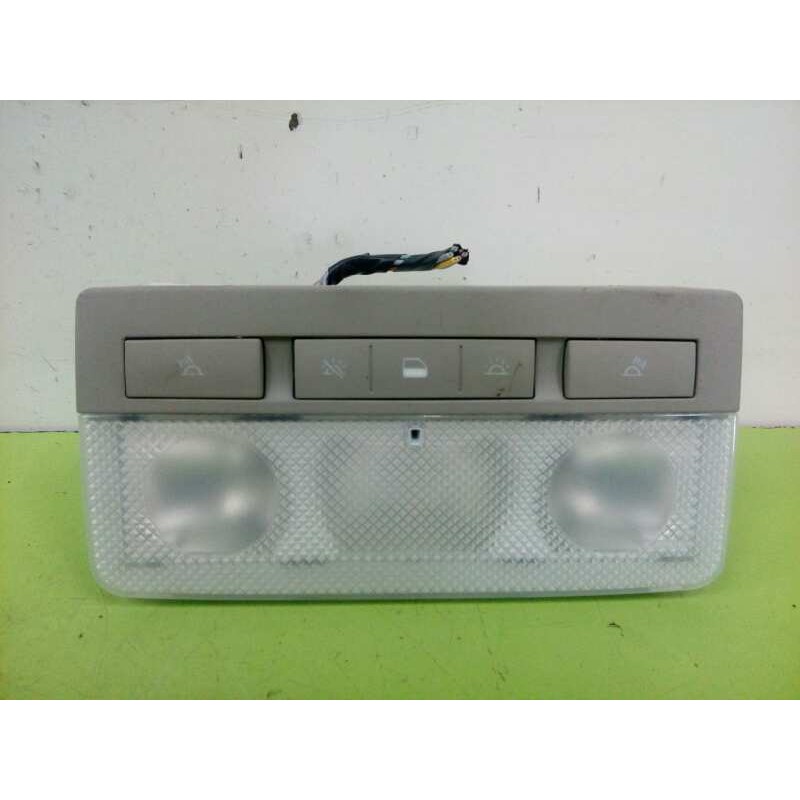 Recambio de luz interior para opel astra j sports tourer excellence referencia OEM IAM 22774321  