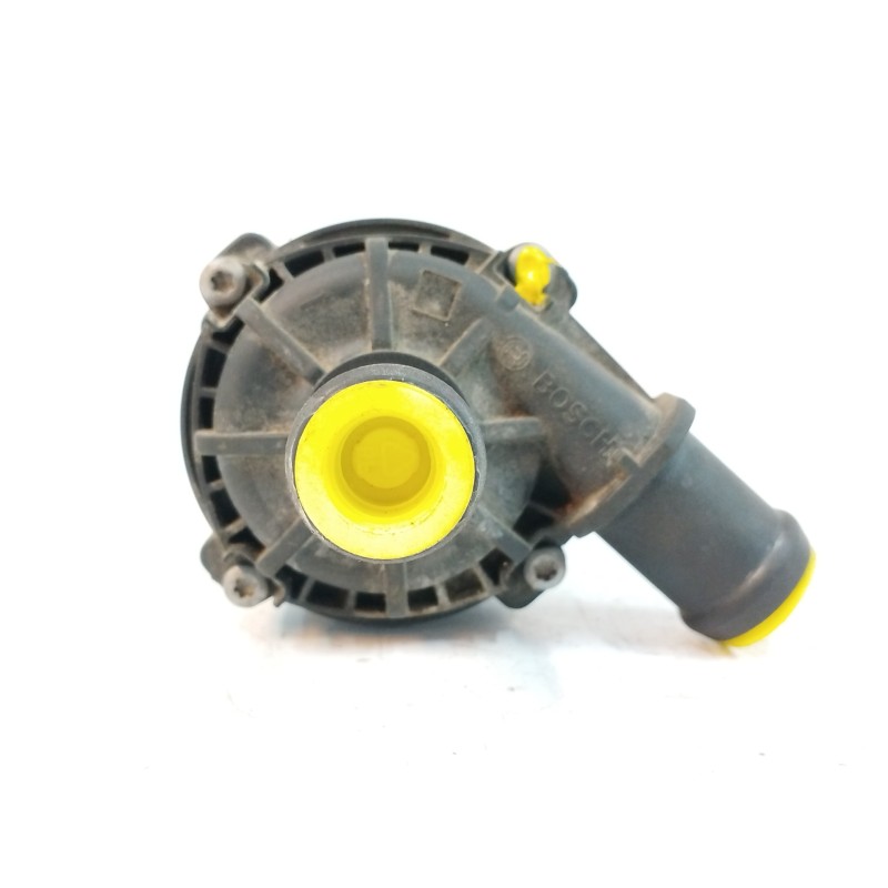 Recambio de bomba agua para volkswagen caddy furgón/kombi 2.0 tdi referencia OEM IAM 2Q0965567A ADICIONAL 0392023420