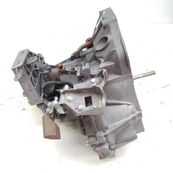 Recambio de caja cambios para alfa romeo mito (145) 1.3 jtd cat referencia OEM IAM 55219868 TAPA CAJA CAMBIOS ROTA OBSERVAR FOTO