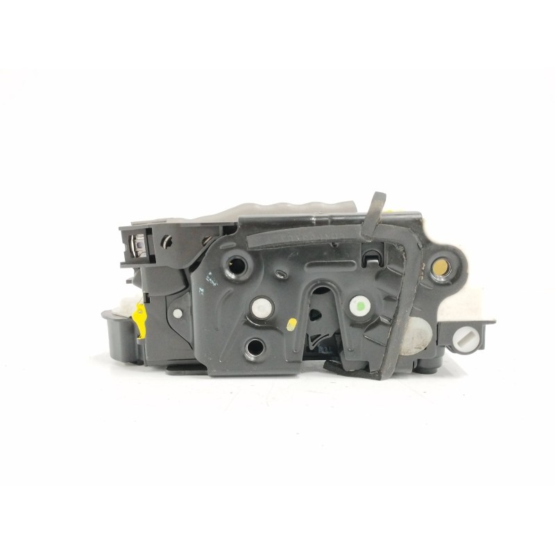 Recambio de cerradura puerta trasera izquierda para volkswagen polo (6r1) 1.2 tdi referencia OEM IAM 5K4839015F 527680 