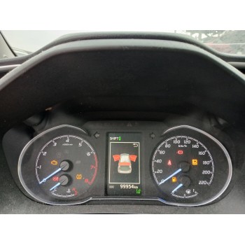 toyota yaris del año 2017